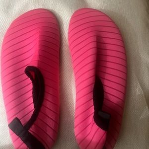 Water flexible shoes 7.5 (40/41)